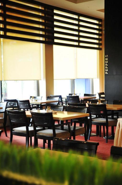 Tanahmas The Sibu Hotel Экстерьер фото